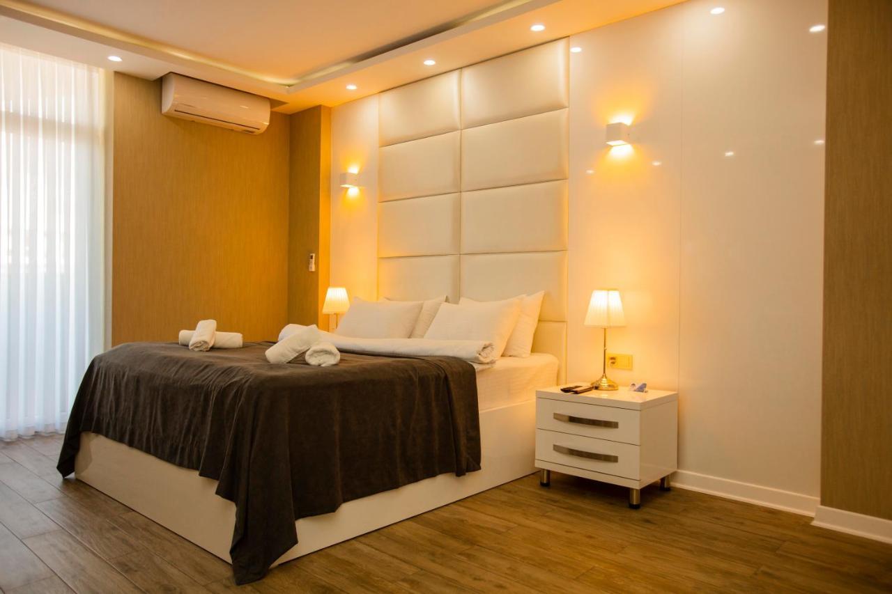 Holiday Premium Apartments บาทูมิ ภายนอก รูปภาพ